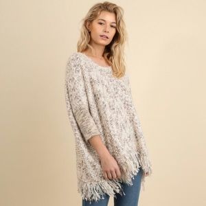 🆕 NWT Chunky Knit Sweater With Frayed Edges